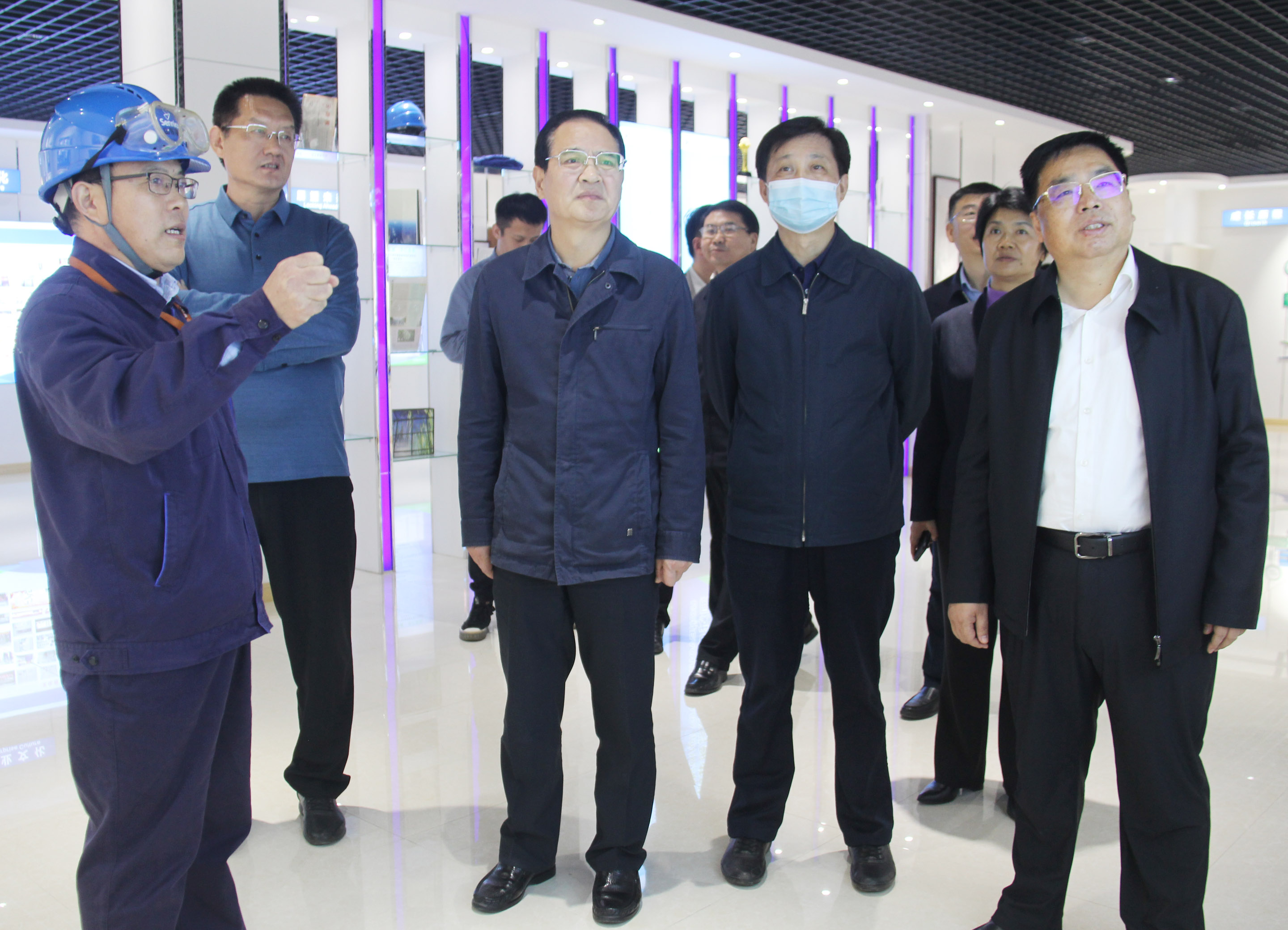 山东省政协主席、党组书记付志方调研山东圣...